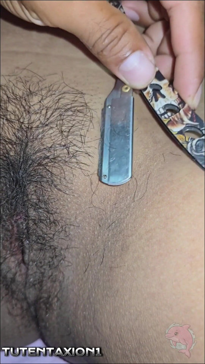 Sister-in-law gets her hairy vagina shaved and then puts cock in her | Clip 2