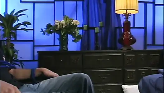 Большой черный член для грязной нимфоманки! - Том 01