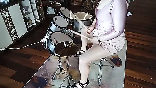 Practice on the Drums Set
