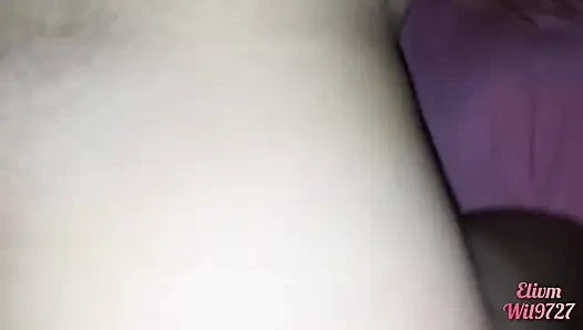 Üvey kız kardeşimle ilk sikiş