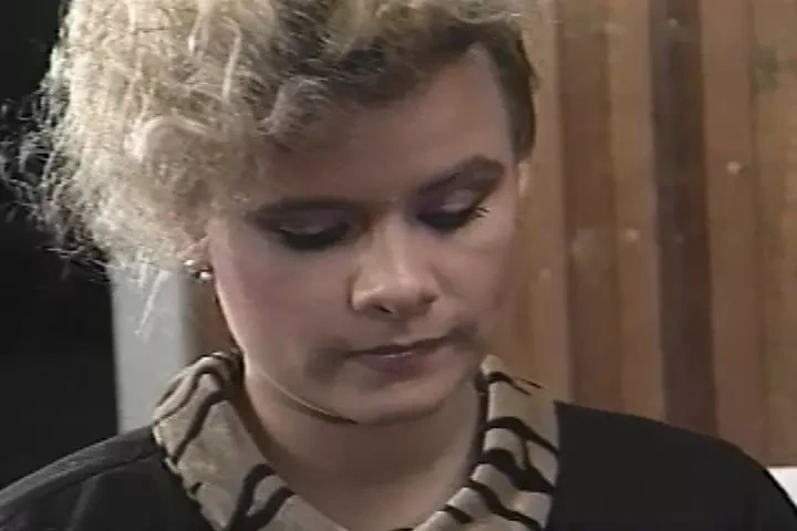 Office secretary fingered by her lesbian boss