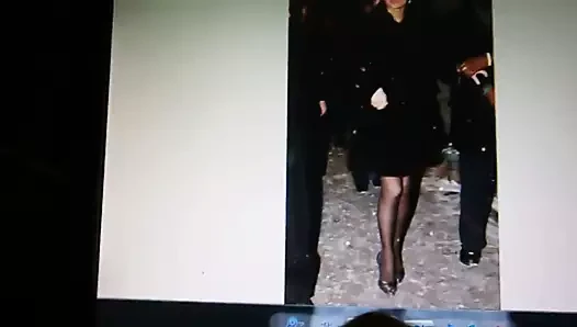külotlu çorap taylor swift için haraç