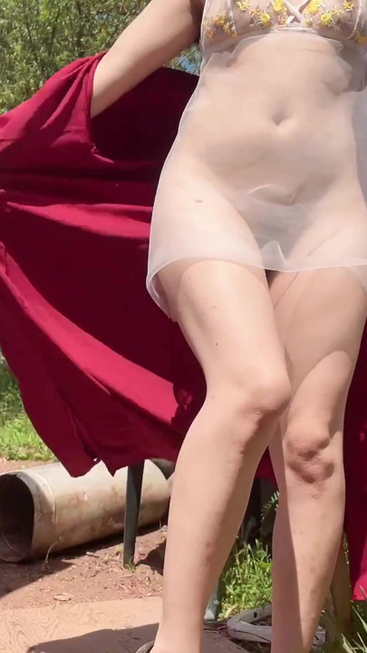 pussy piss dirt for care litter tree | Clip 1
