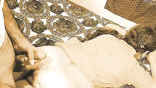 Горячая фигура дези бхабхи Ji