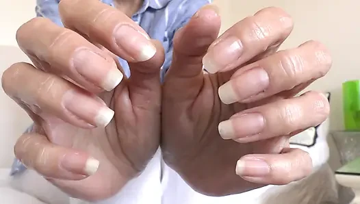 Elegant Summer Hands, Presented by Lady Victoria Valente