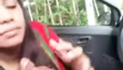 desi gf giving expert blow job to her lover in car like rand