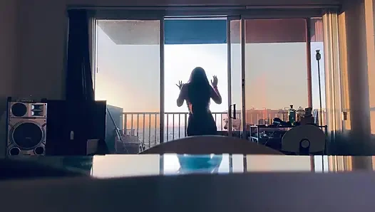 Barbiie Dreams A Wake&Bake