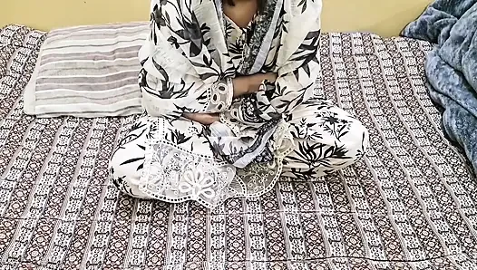 Desi Indian Chachi Batija - Hintçe Ses