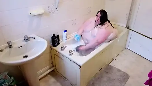 Sbbw versucht, ein bad zu nehmen, kann sie passen?
