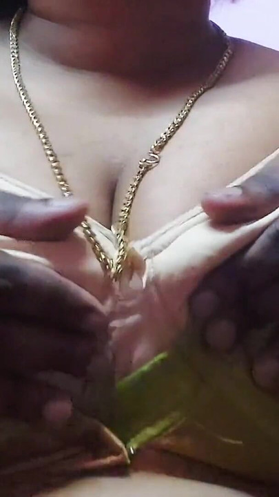 رئيس هندي اتصل بسكرتيرتها في غرفته الخاصة | مقطع 1