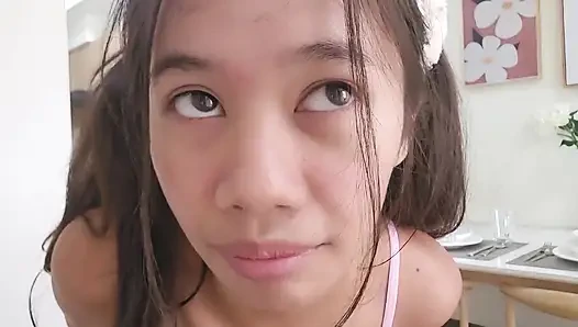 Gadis nakal lagi asik ballbusting