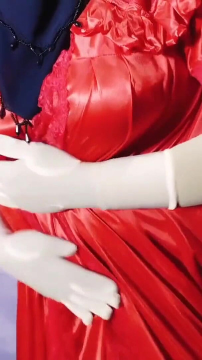 Desi beautiful hot housewife having sex inside the room | Clip 1