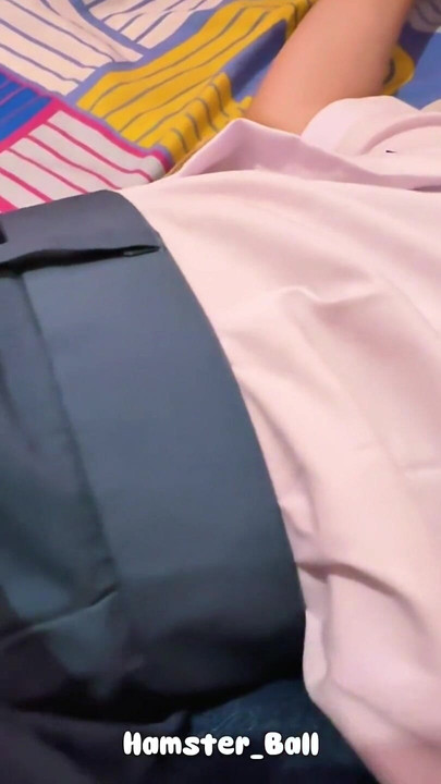 Video viral gadis SMA lagi asik ngocok kontol gurunya sendiri - pov