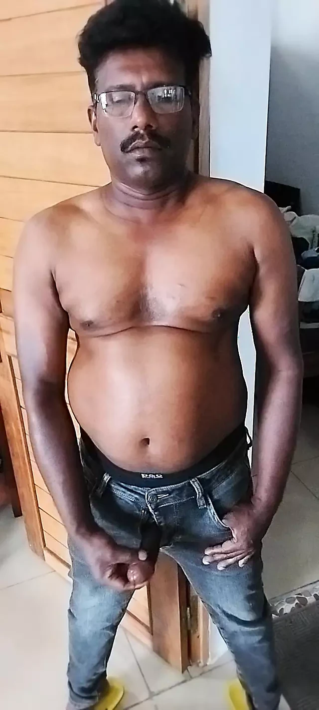 Shirtless wank