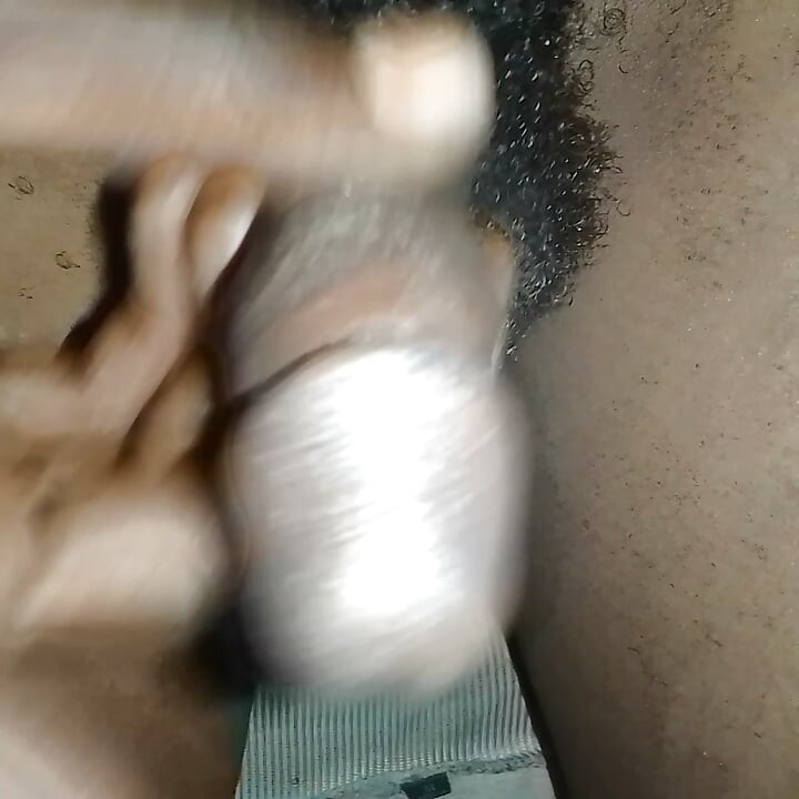 জুম করা হোম হ্যান্ডজব