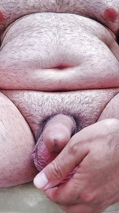 I'm rubbing my small penis against the anus."
