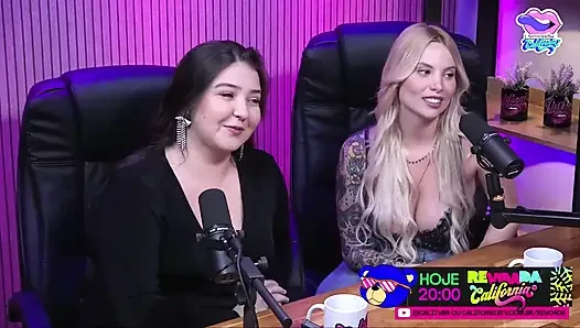 Hot Podcast bareng gi genesini dan flora favaretto