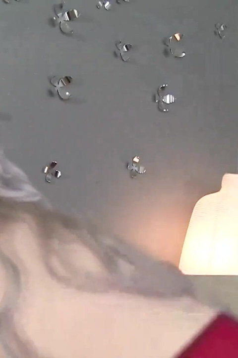 Si blonde montel seksi memberikan blowjob dan dikongkek