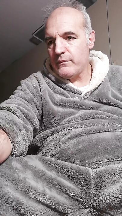 10 de fevereiro show noturno online com gozada na sua cara!