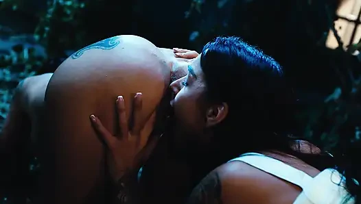 Frozen Girls Compilation - Lesbian Tribbing & Squirting