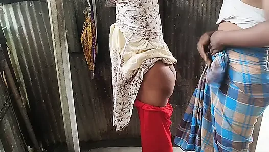 Beautiful young gf hot outdoor sex video