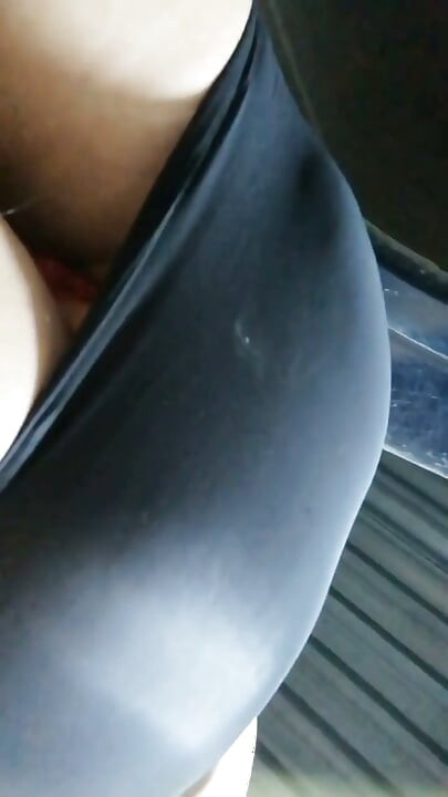 kaamuk thong ke saath boodhi aurat
