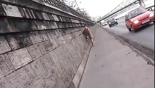 Bu Güzel Büyük Memeli Kız Sokakta Mastürbasyon Yapıyor Ve Evde Sakso Çekiyor