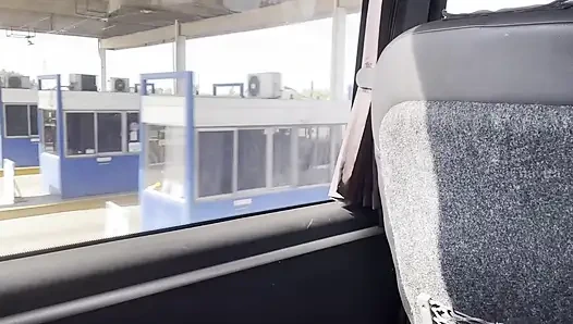 Blowjob in the bus (She got turned on and gave me a blowjob on the bus)