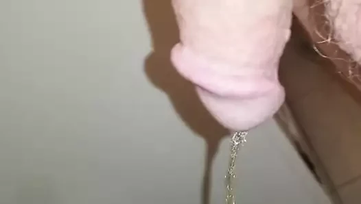 Büyük horoz pissing su sporları