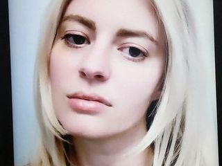 Elyse Willems Sperma-Tribut 2