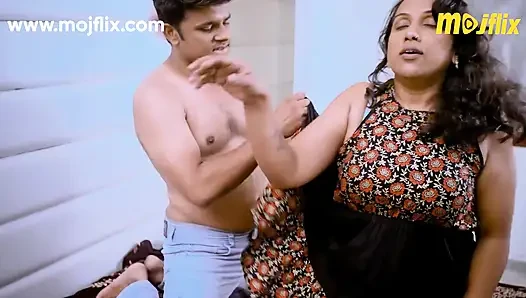 Hot MILF Bindu Bhabhi Full Naked Sex with Handsome Boyfriend