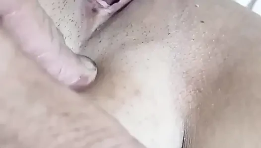 putting myy dick to her pussy what a good feeling