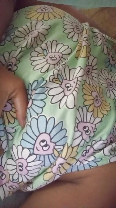 18+ College pige første gang Musterbate med sine store bryster og våde Sri Lanka Local