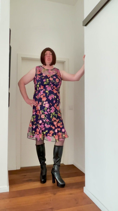Nicolette in a great, sexy summer dress with platform high-heel boots