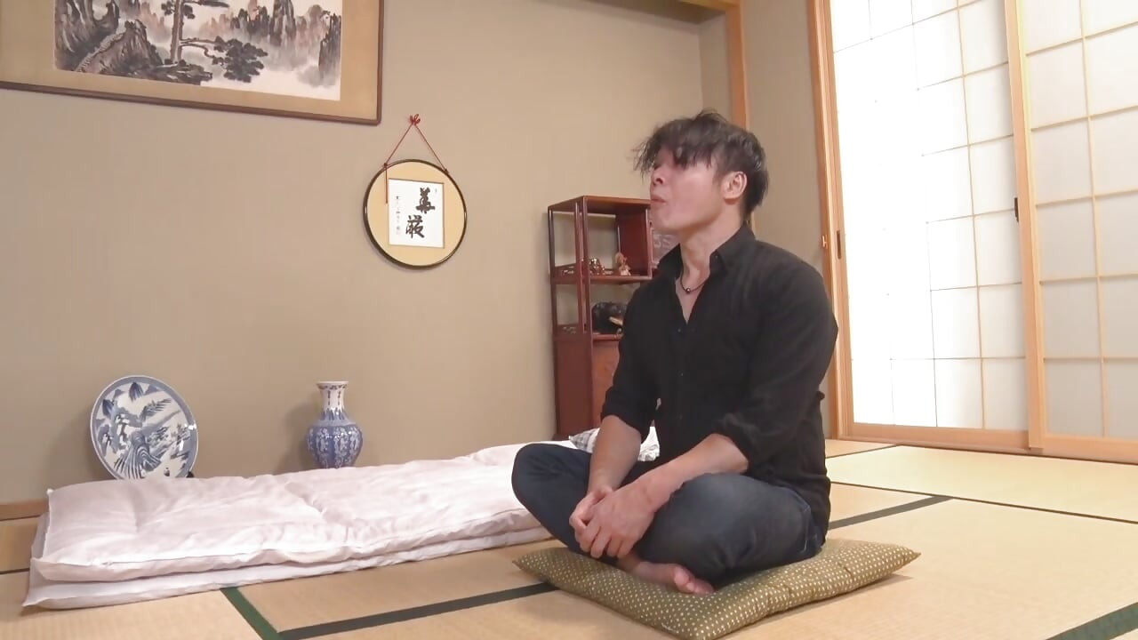 مرکز آموزش توالت گوشت Mirai Minano آموزش ویبراتور با کنترل از راه دور در Mirai