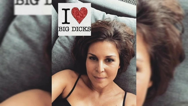 BiG BlaCK CoCK JerK and CUM to VaNeSsA BLuMhaGeN STUFF #4