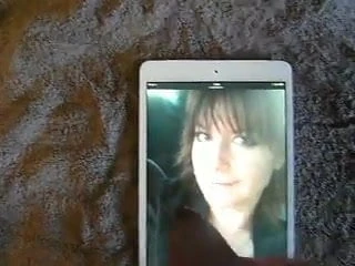 Cum tribute to a good looking lady..
