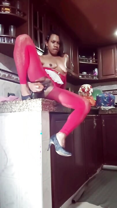 Crazy Squirt Ride Dildo Kitchen Love 4u Dadd