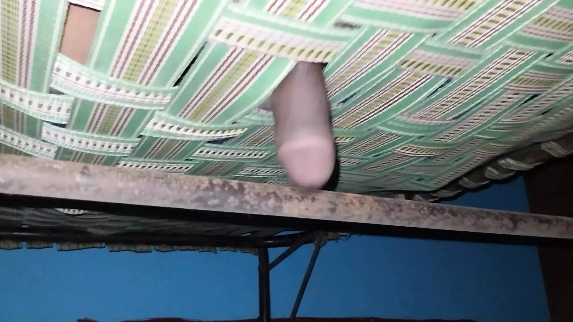 Desi Indian boy fuck his bed when one one at home