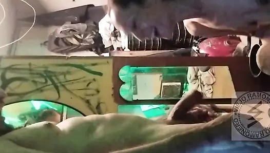 Malam seks antara teman-teman