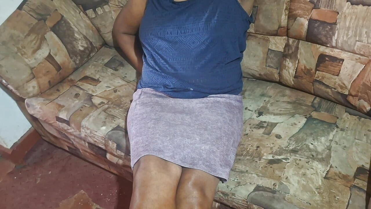 Milf secretária vizinha em vídeo mais quente