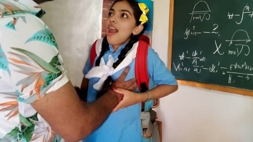 インドの女子高生 MMSセックス(18+)