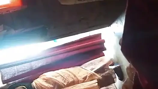 Kenikmatan berhubungan seks diam-diam berbeda.