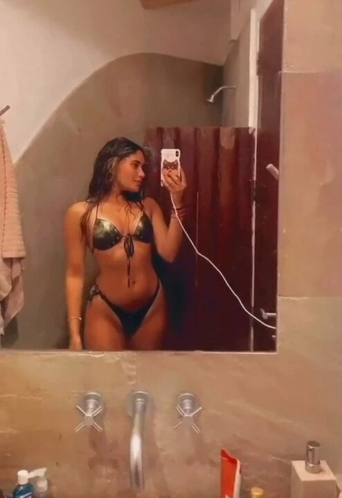 VP02 - Valentina Munera 1grr
