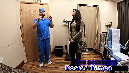 Д-р Tampa - первый гинекологический осмотр Selena Sativa