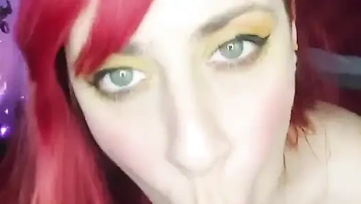 Sıkıcı! Üvey erkek kardeşimin en iyi arkadaşı için derin gırtlak!