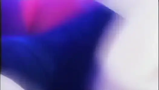 Brünette und blonde schätzchen tauschen sperma für ein finish