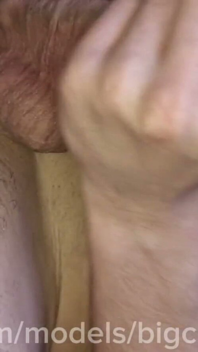 A lost young man gave his ass to a traveling courier, there's a lot of cum! | Clip 2