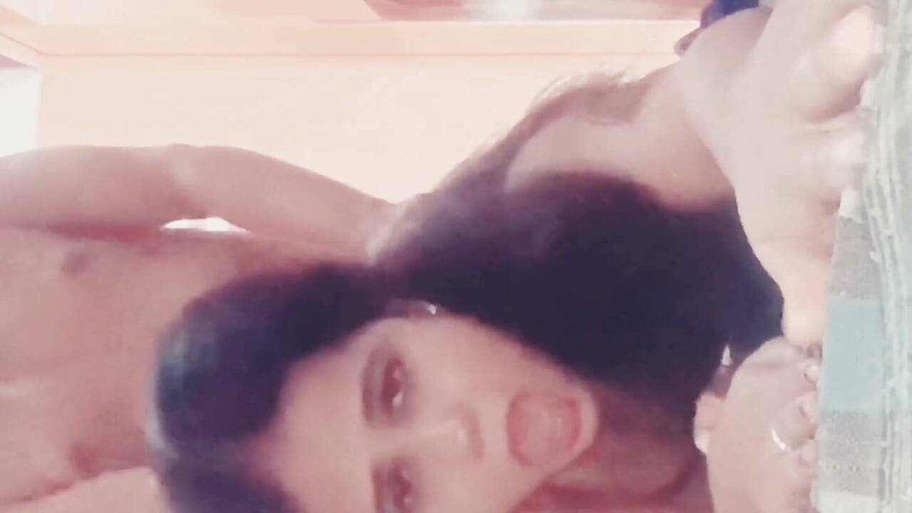 Newly Love Marriage Couple Romance and Fucked in Hindi Sex Video