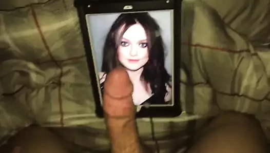 Dakota fanning boşalmak haraç